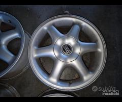 Cerchi In Lega Da 15" Per Volvo 850 - Polar