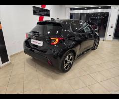 Toyota Yaris 1.5 Hybrid 5 porte Trend