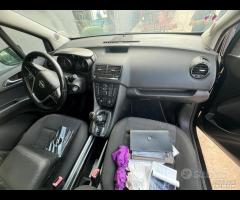 RICAMBI OPEL MERIVA CON PORTE CONTROVENTO 2010
