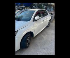 ricambi PEUGEOT 208 dal 2019