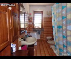 Soluzione immobiliare TRE appartamenti e annessi - 23