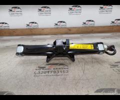 CRIC SOLLEVATORE RUOTA KIA HYUNDAI B163G001-9004 O - 4