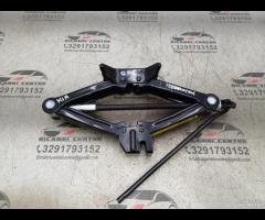 CRIC SOLLEVATORE RUOTA KIA HYUNDAI B163G001-9004 O - 15