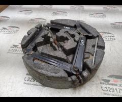 KIT EMERGENZA ATTREZZI SOLLEVATORE RUOTA OPEL ASTR - 12