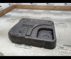 KIT EMERGENZA ATTREZZI SOLLEVATORE RUOTA MINI R50 - 17