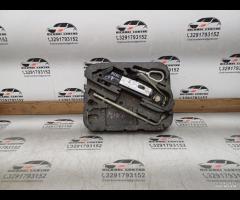 KIT EMERGENZA ATTREZZI SOLLEVATORE RUOTA MINI R50