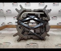 KIT EMERGENZA ATTREZZI SOLLEVATORE RUOTA VW PASSAT