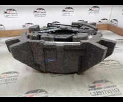 KIT EMERGENZA ATTREZZI SOLLEVATORE RUOTA VW PASSAT - 12