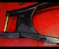 FORCELLONE POSTERIORE SUZUKI MARAUDER 800 - 6