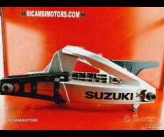 FORCELLONE POSTERIORE SUZUKI GSR600 GSR 600 - 6