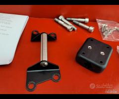 SUPPORTO NAVIGATORE BMW R1200RT