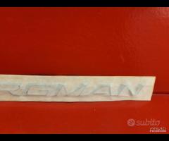 ADESIVO DECALCO EMBLEMA SUZUKI BURGMAN
