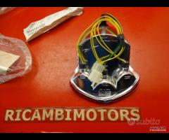 FARO POSTERIORE APRILIA RS 50 RS50