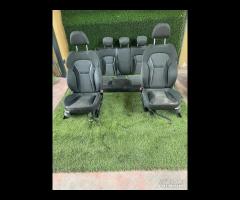Ricambi AUDI A1 SB 2012 Tappezzeria completa