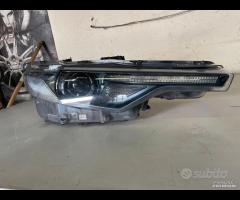 Faro Anteriore Dx DANNEGGIATO Per Maserati Levante
