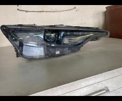 Faro Anteriore Dx DANNEGGIATO Per Maserati Levante