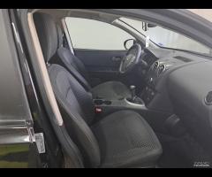 Nissan Qashqai 1.6 benz unico prop 2008 - 14