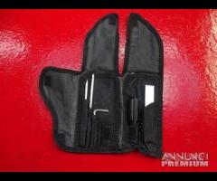 KIT ATTREZZI TRIUMPH TIGER 1050
