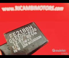 RELE FRECCE TRIUMPH STREET TRIPLE 675