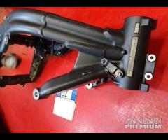 TELAIO TARGA E DOCUMENTI TRIUMPH TIGER 1050 - 9