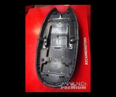 SELLA TRIUMPH BONNEVILLE - 8