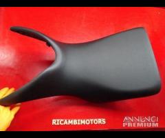 SELLA ANTERIORE TRIUMPH TIGER 800