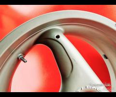 CERCHIO POSTERIORE DUCATI RACING 748 916
