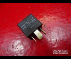 RELE FRECCE TRIUMPH BONNEVILLE 865