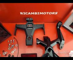 KIT TAMPONI PORTATARGA TRIUMPH STREET TRIPLE - 6