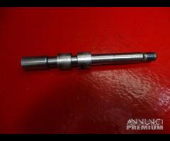 PERNO RUOTA ANT TRIUMPH STREET TRIPLE 675