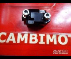 VARIE TRIUMPH LEGGI