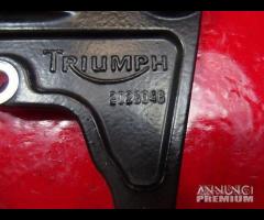 SUPPORTO PINZA TRIUMPH BONNEVILLE 865