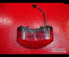 FARO STOP POSTERIORE TRIUMPH TIGER 1050