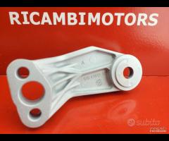 SUPPORTO PEDANA SX YAMAHA MT03