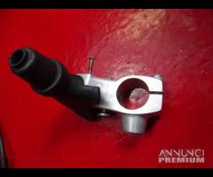 SUPPORTO LEVA FRIZIONE SUZUKI MARAUDER 800