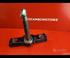 RICAMBI MOTORE PIASTRA YAMAHA XT400 XT 400