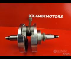 RICAMBI MOTORE PIASTRA YAMAHA XT400 XT 400 - 19