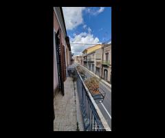 Casa singola con terrazza e cortile a Linguaglossa - 6