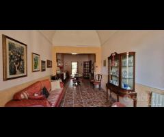 Casa singola con terrazza e cortile a Linguaglossa - 8