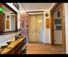 Via gambini - trilocale ristrutturato con mattoni - 25