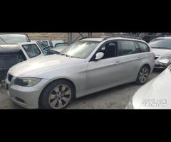 Ricambi BMW 320 D SW del 2006