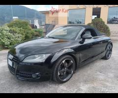 Audi TT Roadster 2.0 TFSI quattro S tronic Advance