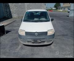 fiat panda 1.2 benzina 2010 demolita per ricambi