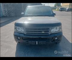 range rover sport 2008 2.7v6 TD 276DT per ricambi
