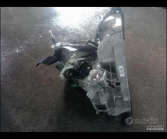 cambio manuale Nissan Juke 1.6 HR16 benzina 2012