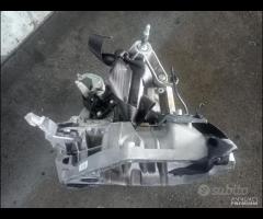 cambio manuale Nissan Juke 1.6 HR16 benzina 2012