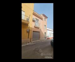 Castelvetrano casa ind. con garage