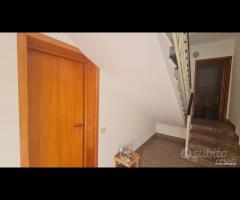 Castelvetrano casa ind. con garage - 11