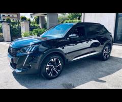 Peugeot 2008 BlueHDi 100 S&S GT Line - 20