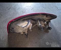 Stop Posteriore Sinistro Per Chrysler Sebring 2004